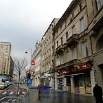 Albergue Calea Victoriei 54 *