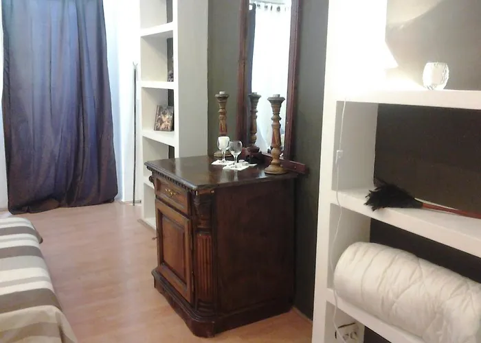 Calea Victoriei 54 Hostel *