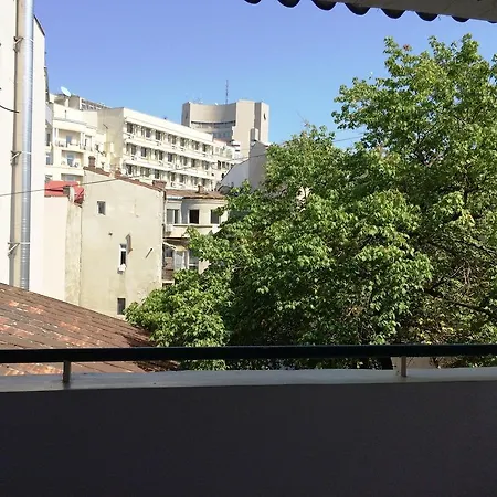 Calea Victoriei 54 Hostel *