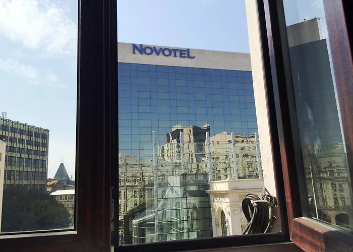 Calea Victoriei 54 Hostel